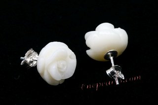 Gse075 White Coral Carved Flower Sterling Silver Stud Earrings