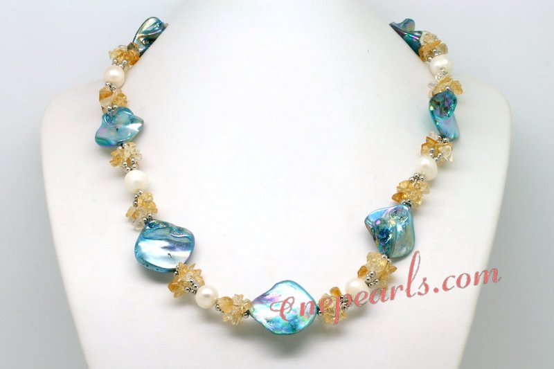 Lsn002 White Potato Pearl Cluster Necklace with Citrine Fragments