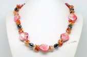 Lsn006 Agate Chip and Red Shell Bead Triple Strands Necklace