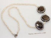 pn780 eye-catching freshwater buttone pearl necklace with big gemstone bead