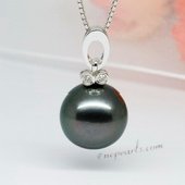 thpd056 Tahitian black Pearl & Swarovski CZ's Sterling silver  Pendant