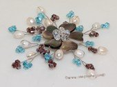 Brooch105 Designer  Freshwater Pearl and Clear Crystal Shell Brooch