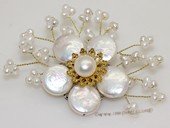 brooch132 Elegance white coin pearl wedding pin brooch in wholesale