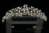 btj043 Hand-wired Pearl floral Pleasure tiara headpiece