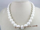 cn017 Gradual change Deep sea tridacna single necklace