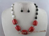 cnset011 Black Onyx & Deep sea tridacna coral Necklace & dangling earrings set