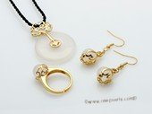 gnset052 Handmade jewelry  stunning  agate  gold tone earrings , pendant and ring set