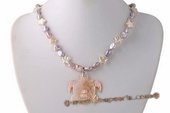 Ipn016 Classic Cultured Keshi Pearl Princess Necklace with Turtle Pendant
