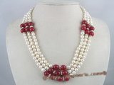 mpn062 Three strands white potato pearl necklace with red jade beads