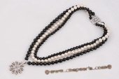 Mpn341 New Style White Pearl and Black Agate Layer Necklace in Three Rows