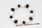 pbr328 Elegance Faceted Crystal and Baroque Pearl Flexible Bracelet