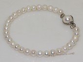 pbr544 Fashion 6-7mm white potato pearls wire bangle bracelet