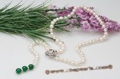 pn047 Beautiful white potato shape cultured pearl necklace with 10mm jade beads