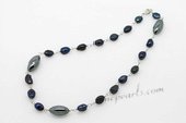 Pn595 Hand Ward 8-9mm Black Nugget Pearl Necklace with Silver toned Links