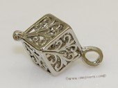 ppm025  Ten pieces Flower Cube Shape Silver Toned Copper Cage Pendant