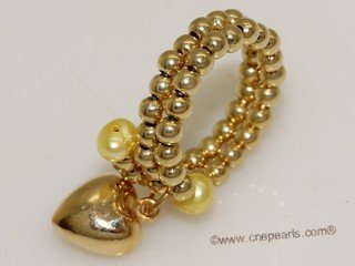 Pr046 Hand Wrap  4-5mm Yellow Potato Pearl Ring in Sterling Silver