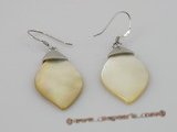 se017 18*30mm nature color oval sea shell dangle earrings with 925 silver hook