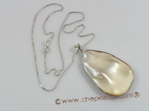 sp043 30*50mm oval oyster shell pendant with a pearl inside with sterling tray