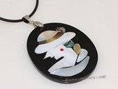 sp162  44*55mm lady wearing cap design mother of pearl shell pendant