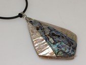 sp171  42*58mm  rhombic pattern mother of pearl shell pendant necklace