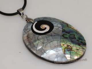 sp174  39*50mm  mother of pearl shell pendant