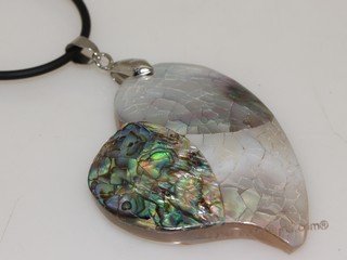 sp177   Fashion sea shell pendant pendant in heart shape
