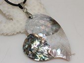 sp177   Fashion sea shell pendant pendant in heart shape