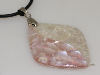 sp178    Oval shape pattern mother of pearl shell pendant necklace