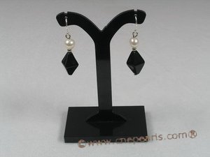 spe115 Sterling faceted black crystal beads and pearl dangle Earring