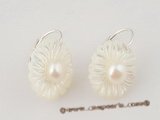 spe259 15mm carve flower shell and Sterling silver hoop Earring