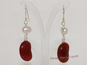 spe588 White Nugget Pearl and Red Agate Sterling Dangle Earring