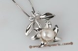 spp171 Sterling silver blooming flower designer pendant with bread pearl