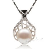 Spp352 Stylish Sterling Silver FW Pearl and Zircon Pendant