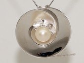 spp410  Sterling silver spiral and vortex nautilus shape Pendant with freshwater pearl