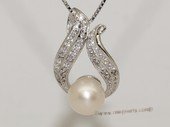 Spp438 Charming and shining  freshwater pearl pendant in sterling silver and zircon