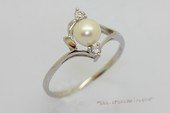 spr053 Stylish designer Sterling silver bread pearl ring in purple