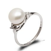 Spr165 Pretty White Freshwater Pearl Sterling Silver Ring