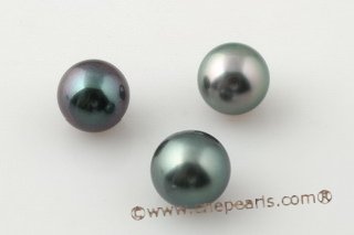 Loose tahitian pearl beads