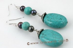 tqe011 Oval Turquoise and Black cultured pearl Dangle Earrings