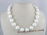 tqn025 14mm Deep sea tridacna with crystal single necklace